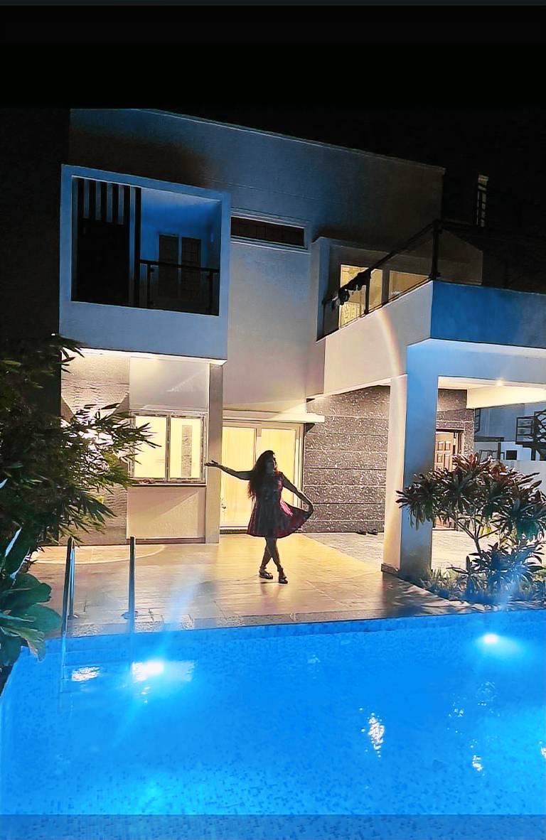 Villa with pool & garden — photo 3