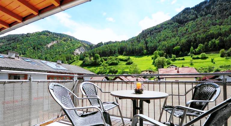 Holiday apartment with barbeque & terrace — photo 4