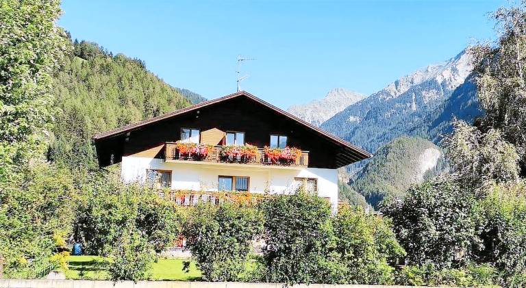 Nice rental apartment | Dogs allowed in Campo Tures