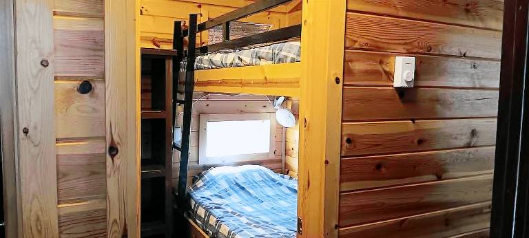 Cabin Denare Beach