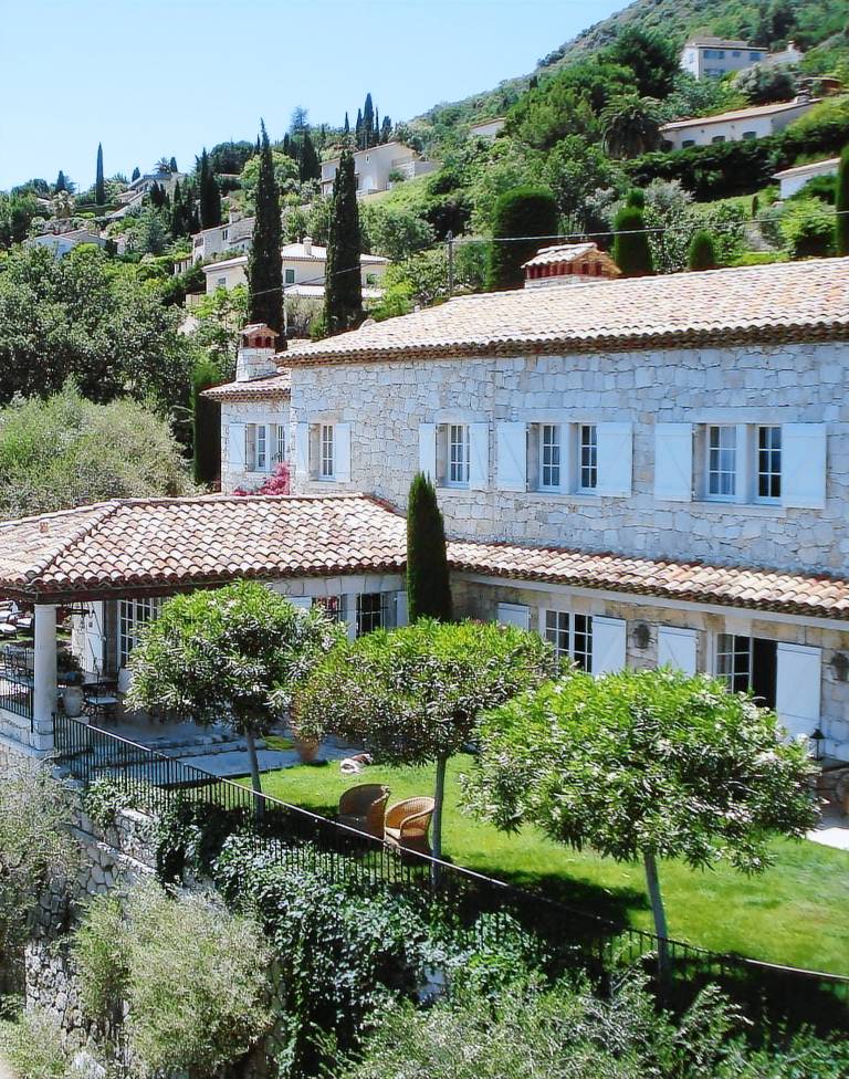 French bastide with sea view in Vence — photo 3