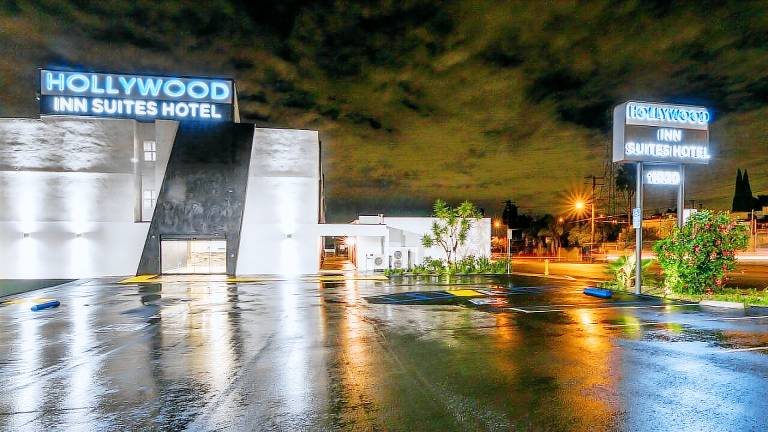 Hollywood Inn Suites Hotel