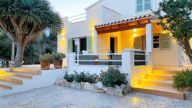 Casa Feliz Cala Pi