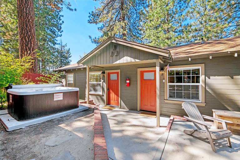 Maisonette Zephyr Cove-Round Hill Village