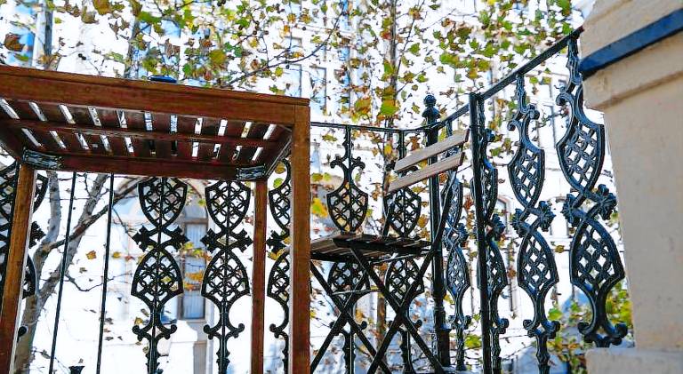Holiday apartment with jacuzzi | Close to Palace of the Parliament — photo 3