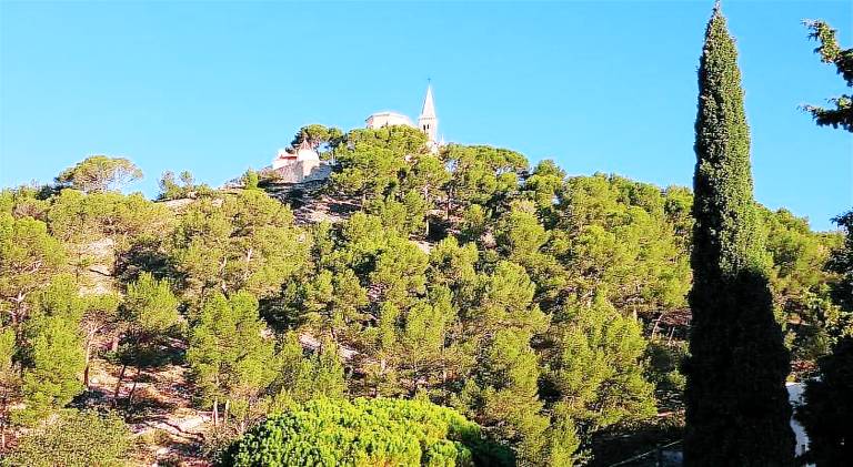 Vacation home with 2 rooms for 4 persons in Marseille