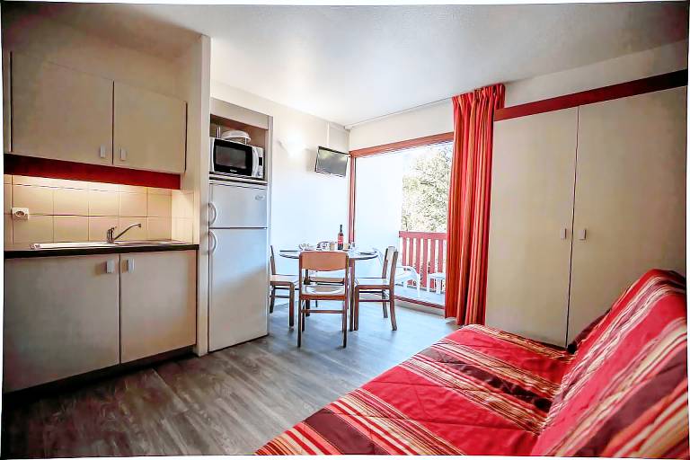 Rental apartment with 3 rooms for 8 persons — photo 3