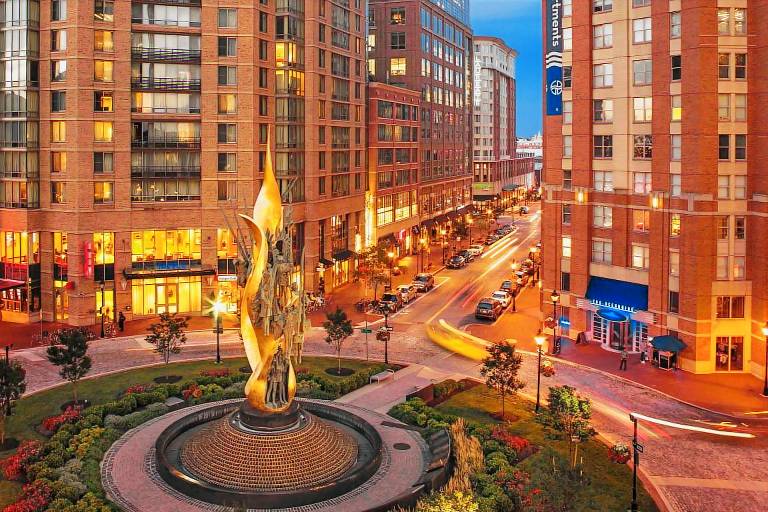 Courtyard by Marriott Baltimore Downtown/Inner Harbor in Baltimore, MD
