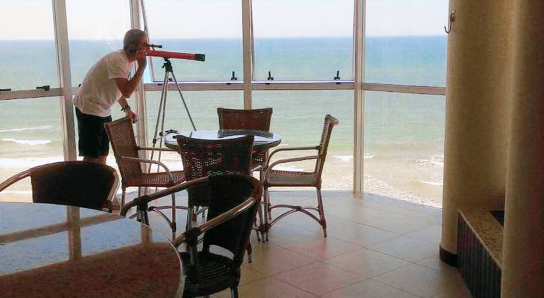 Spacious holiday apartment with hot tub | Close to the beach | Pets allowed in Castelo Branco