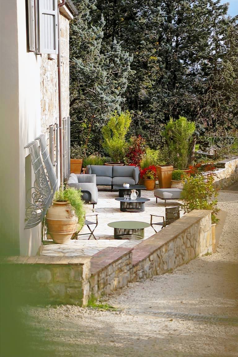 House with terrace, yard & private pool — photo 3