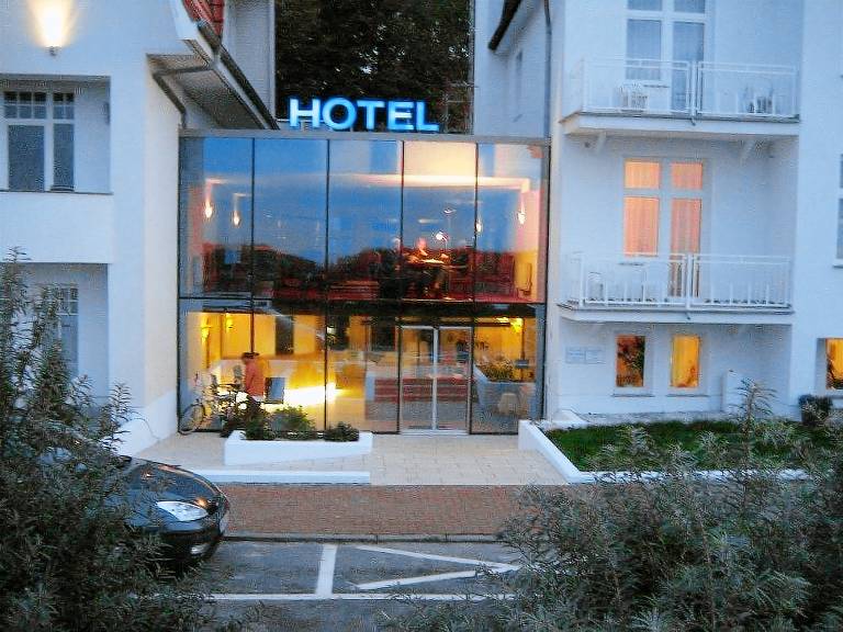 "Sanddorn", Kur- und Ferienhotel, Direkte Strandlage, Fahrstuhl — photo 5