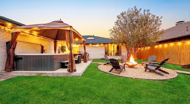 Fully equipped charming house with yard, hot tub & barbeque | Suitable for remote work | Dogs allowed — photo 5