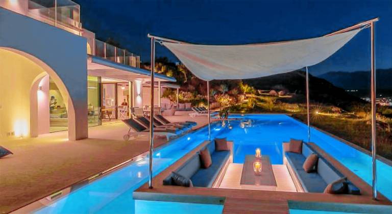 Villa with pool | Perfect for remote work | Pets are welcome — photo 2