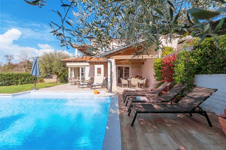 Ferienhaus in Sveti Lovreč für max. 6 Personen Ferienhaus in Sveti Lovreč für max. 6 Personen