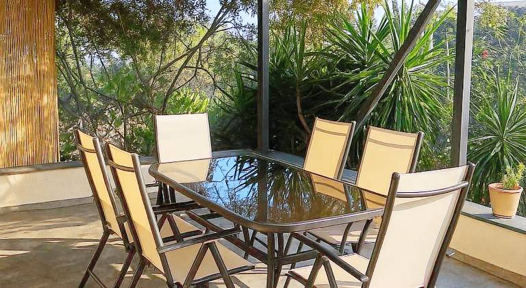 Rental apartment with yard & terrace — photo 2