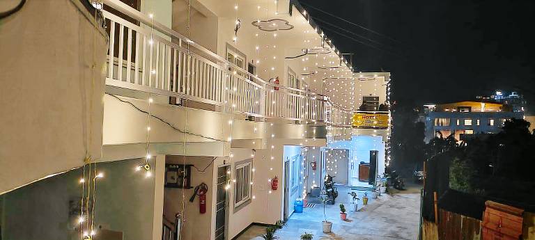 Verdant Haven Hotel in Rishikesh