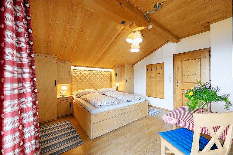 Cabin with terrace & barbeque — photo 3