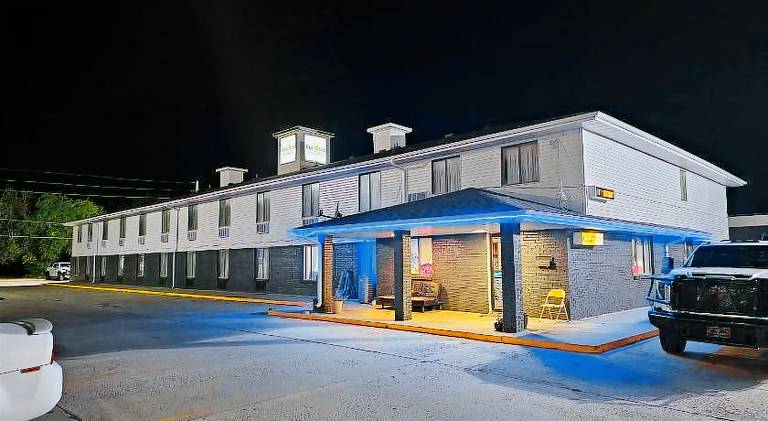 Budgetel inn & Suites — photo 5