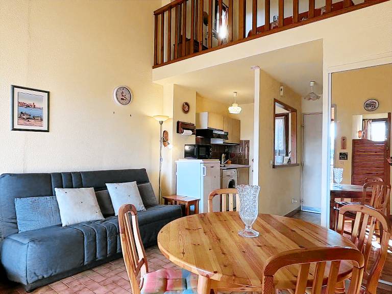 Apartment with 1 room for 5 persons — photo 5