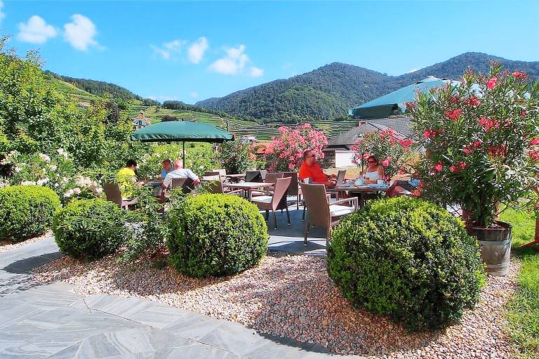 Hotel Weinberghof & Weingut Lagler