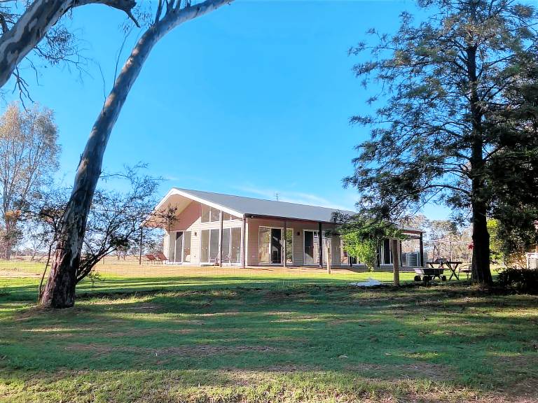 Farmhouse  Gunbower