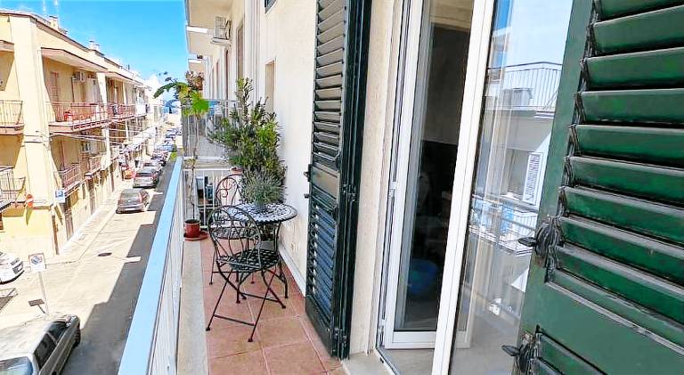 Holiday apartment with patio | Pets allowed — photo 3