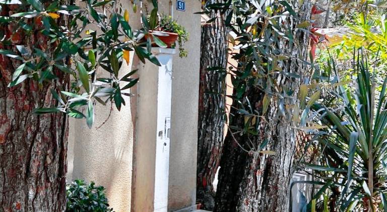 Wonderful vacation home with patio | Dogs allowed in Bandol