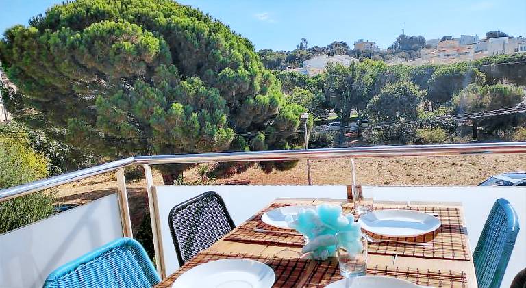 Fully equipped apartment with terrace | Close to the beach | Suitable for remote work | Pets allowed in Llanca