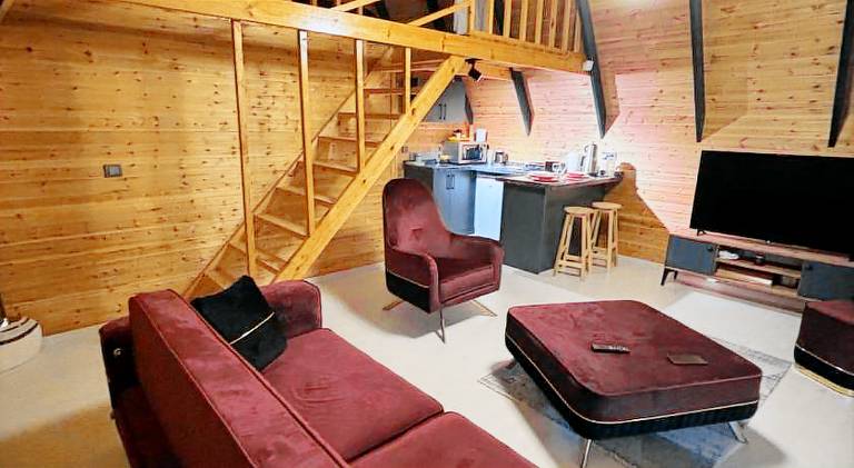 Villa with pool — photo 2