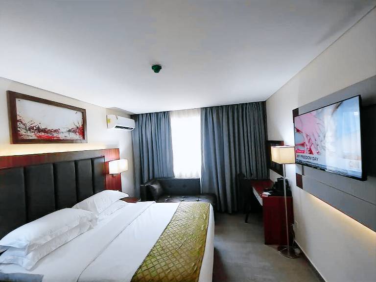 JOGOR HOTEL IBADAN