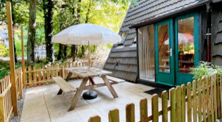 Chalet with pool | Pets are welcome — photo 4
