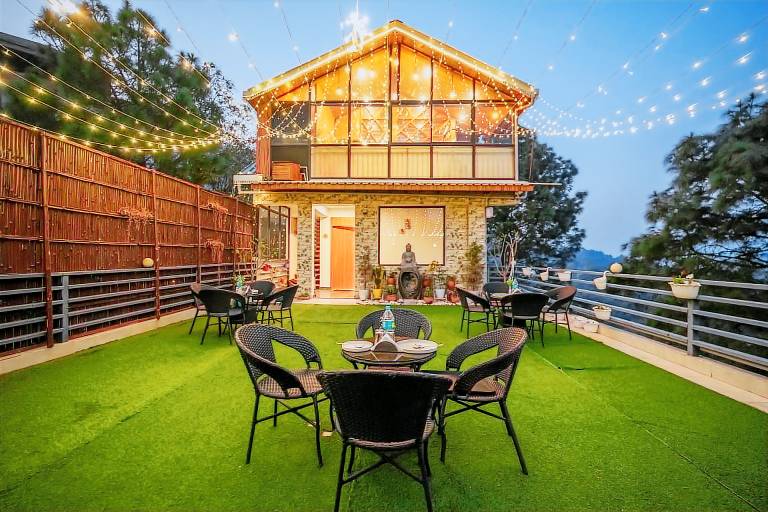 Villa with terrace — photo 5