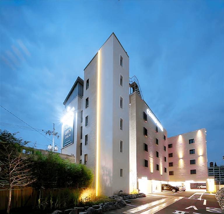 Centro Tourist Hotel