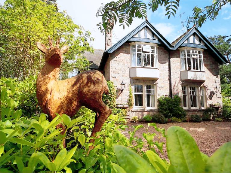 House Aviemore