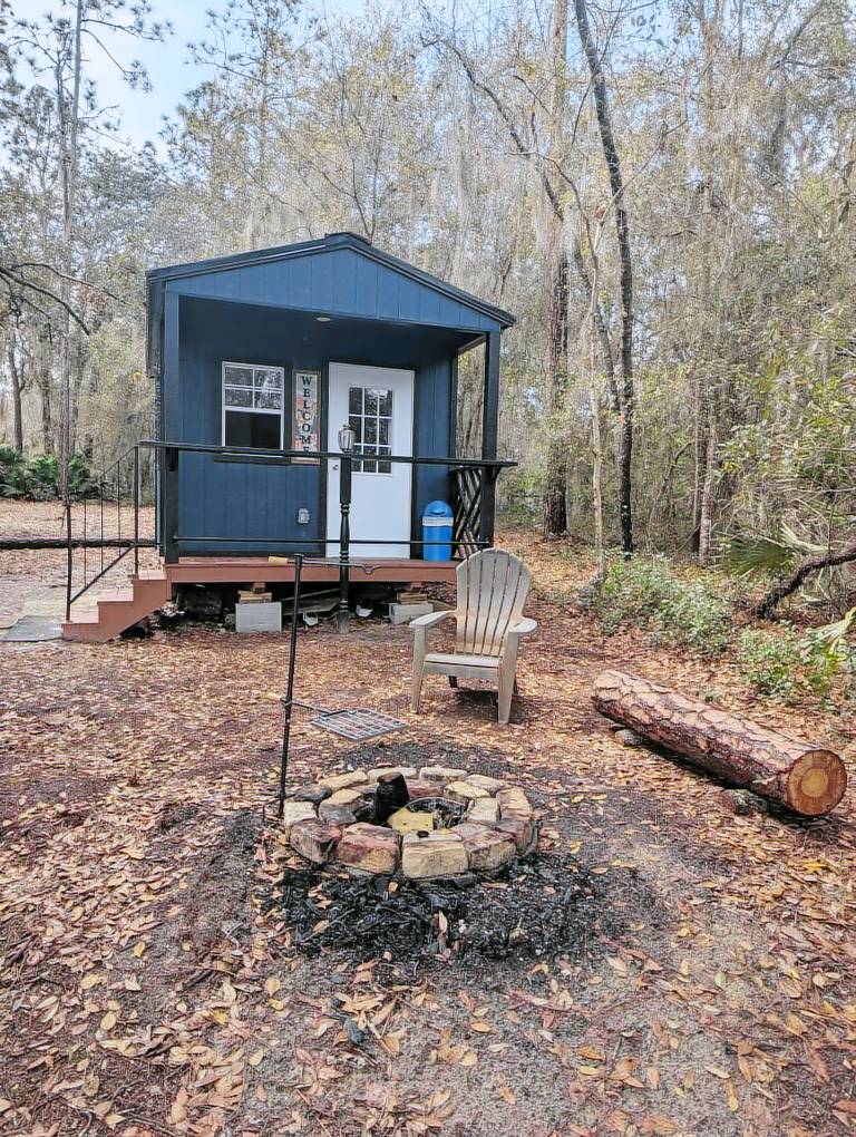 Cabin Crossley