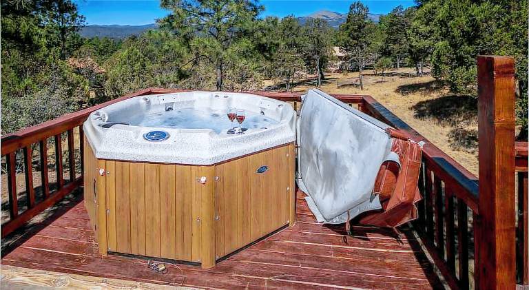 House with hot tub | Dogs allowed — photo 4