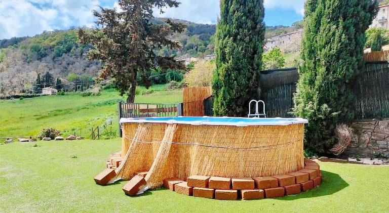 Vacation home with private pool & jacuzzi | Pets allowed — photo 3