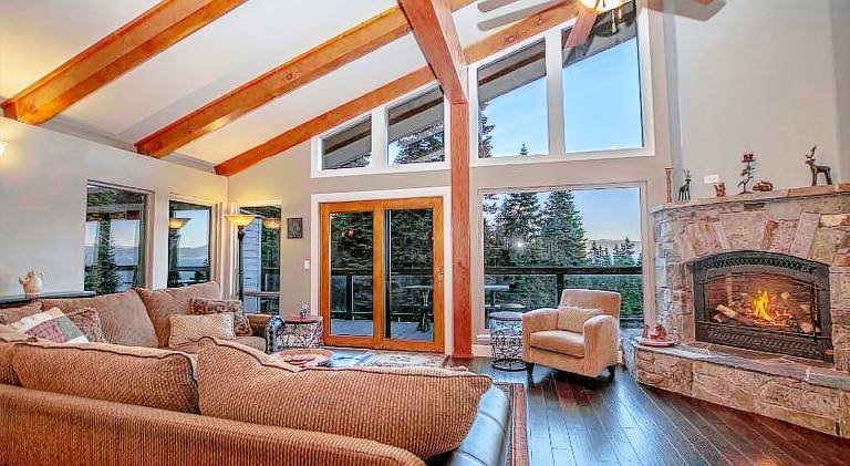Fully equipped vacation home with jacuzzi & BBQ | Pets allowed — photo 2