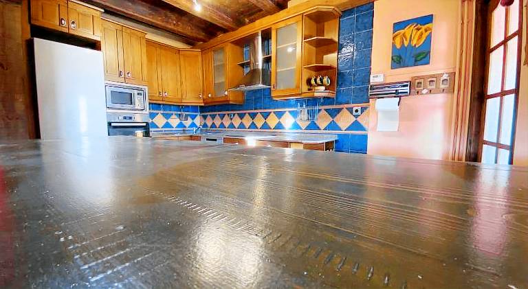 Pleasant vacation home with yard, private pool & BBQ | Pets are welcome — photo 5