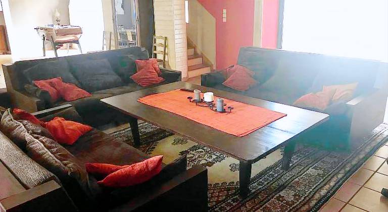Vacation home with jacuzzi & pool | Pet-friendly — photo 2