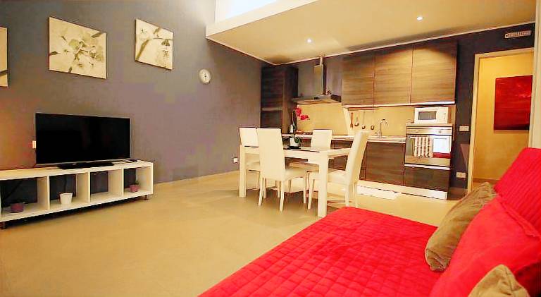 Holiday apartment with terrace in Catania