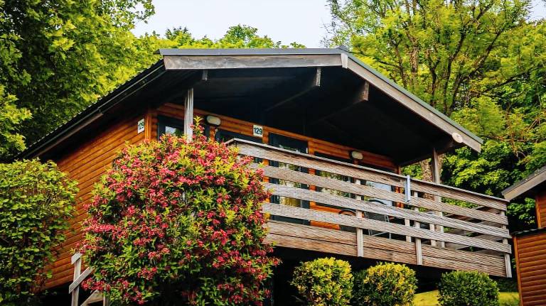 Family-friendly charming vacation home with yard, terrace & pool | Pet-friendly — photo 2
