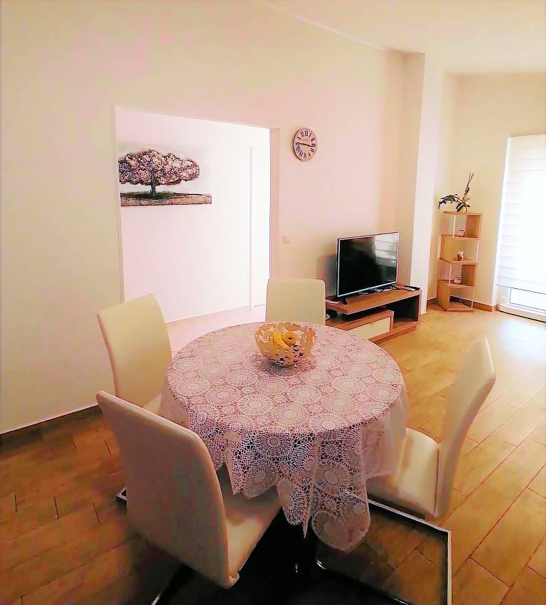 Fully equipped pleasant holiday apartment with terrace & yard | Sea view | Pets are welcome — photo 3