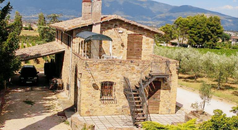 Vacation home with pool in Spoleto