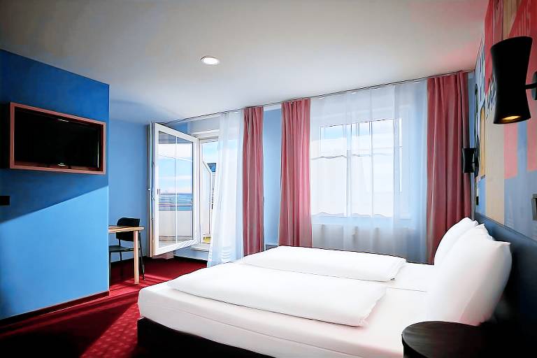 McDreams Hotel Leipzig — photo 2