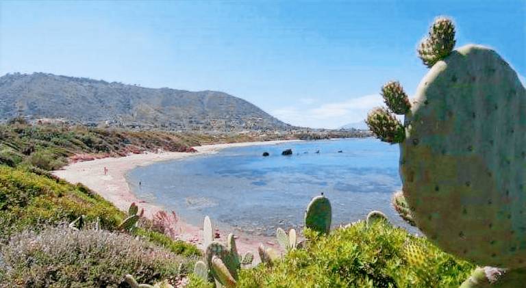 Villa with terrace, pool & barbecue | Suitable for remote work in Cefalù