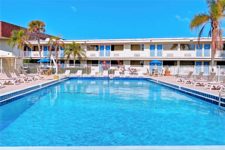 Motel 6 Cocoa Beach, FL in Cocoa Beach, FL