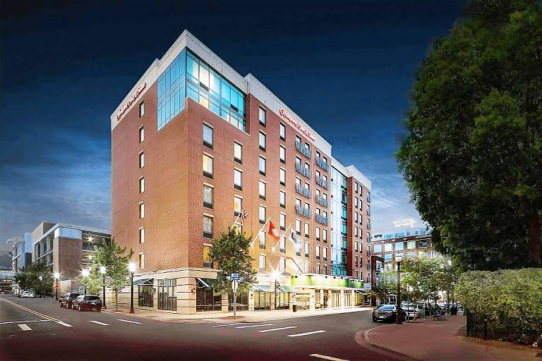 Hampton Inn & Suites Little Rock-Downtown — photo 2