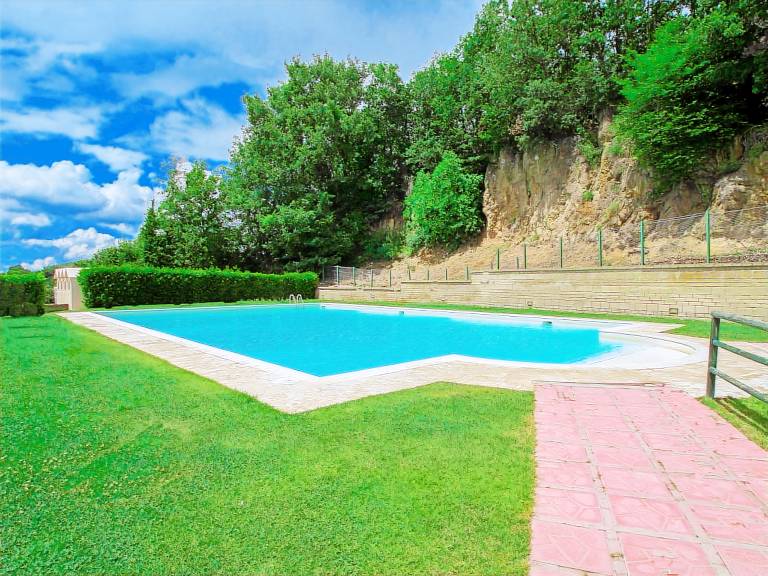 Casa Grotte di Castro