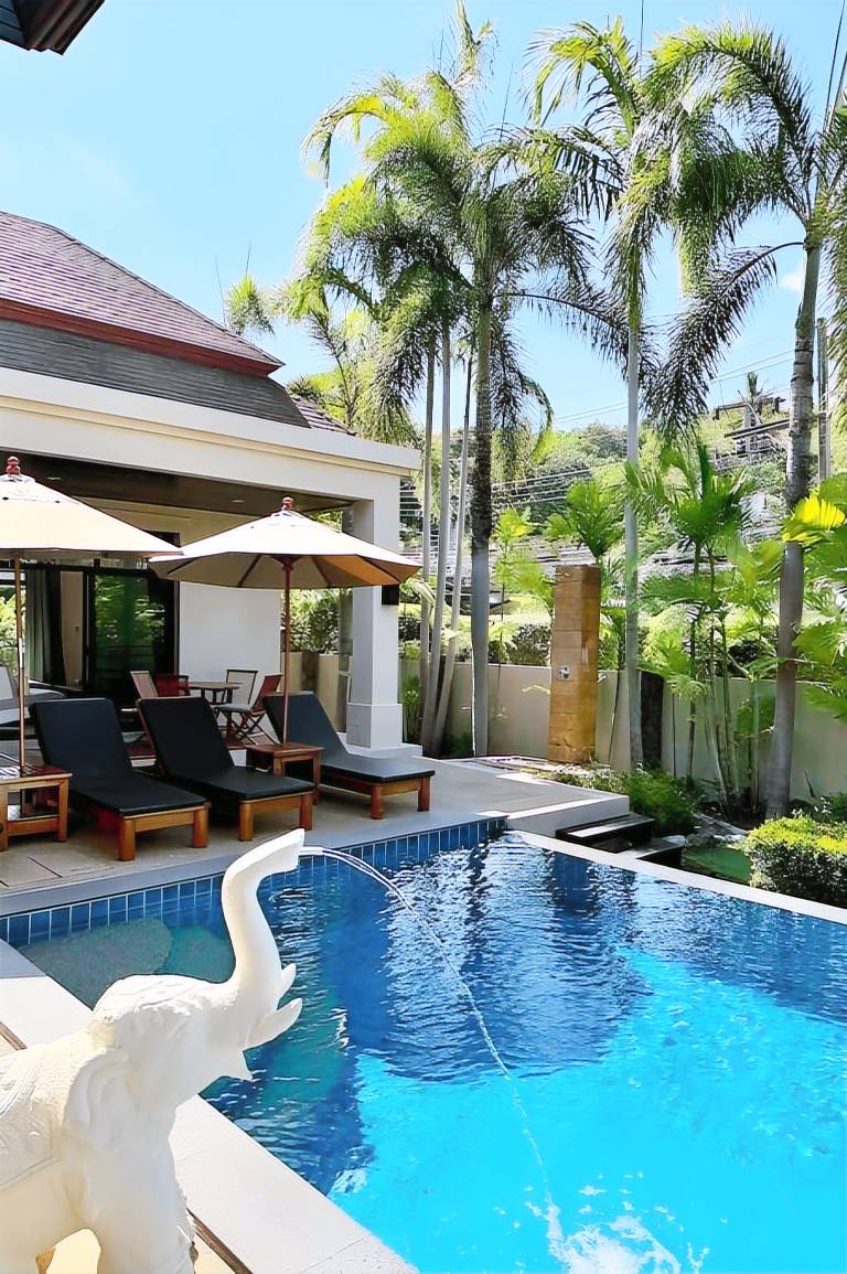Vacation home | Pets allowed in Karon